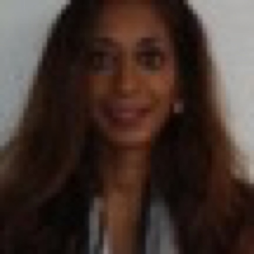 Meet your Posher, Monique